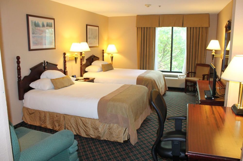Comfort Inn & Suites Columbus North Extérieur photo
